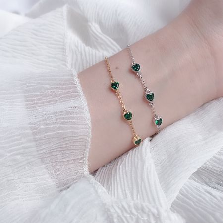 Picture of "Emerald Heart" Three-Stone Silver Bracelet
