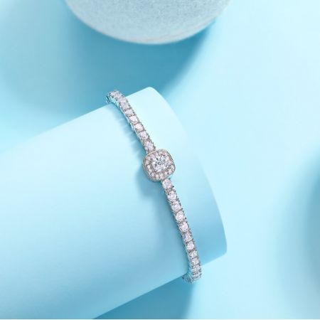 Picture of "Mozambique Flower" Moissanite Tennis Bracelet S925 Silver